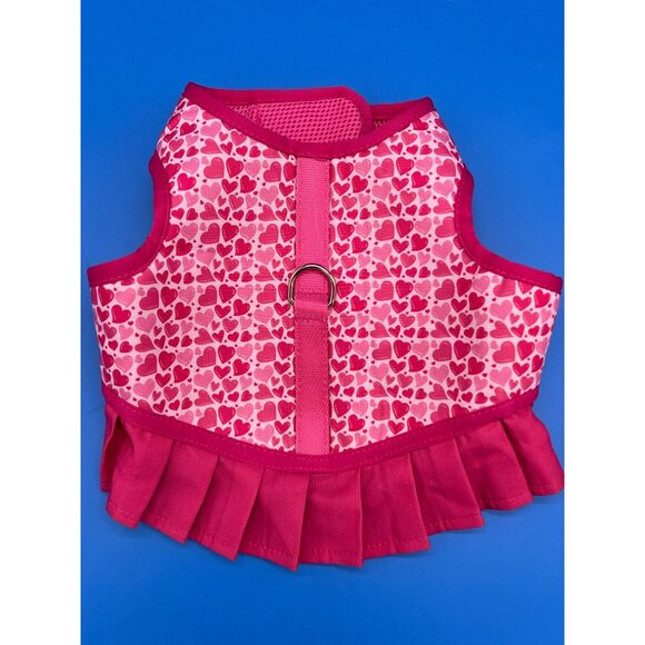 Dog Dress Harness With Heart Pattern & D-Ring Attachment - Picture 2 of 7